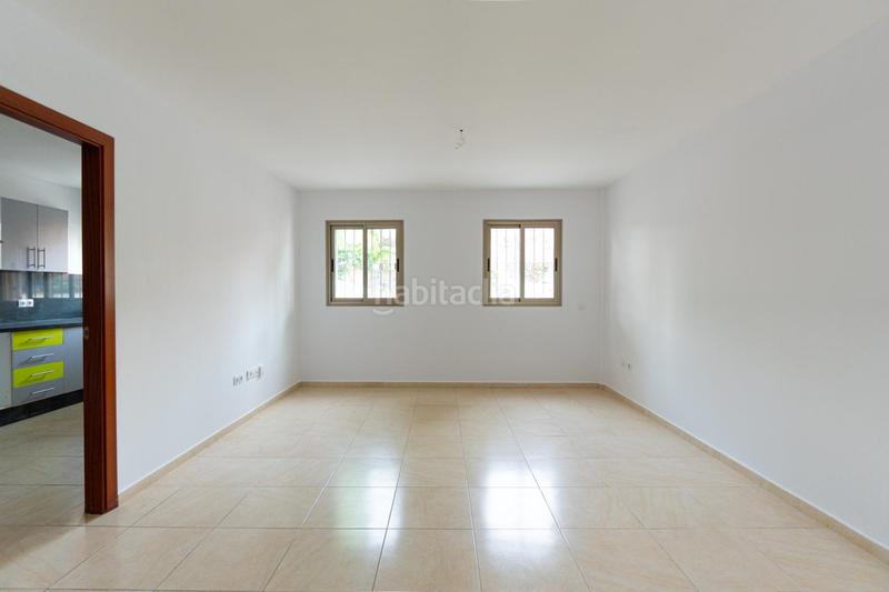 Foto 86960dd9-2508-45a1-b48c-f1fc674bd3d8. Appartamento in Tejina San Cristóbal de La Laguna