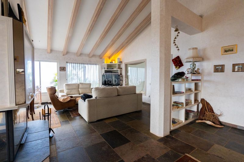 Foto 33577013-08db-40f4-a32a-e14c53dafe21. Xalet amb aparcament a Cuesta de la Villa Santa Úrsula