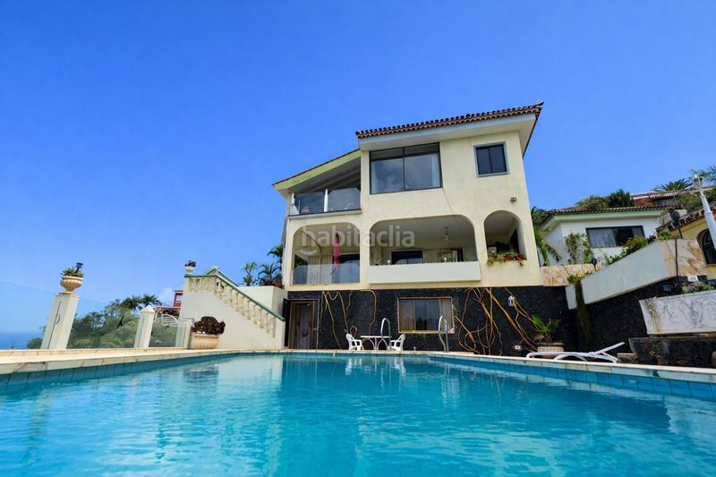 Foto 4997db0f-4269-4081-aa05-0f73ef09a0d8. Xalet amb aparcament a Cuesta de la Villa Santa Úrsula