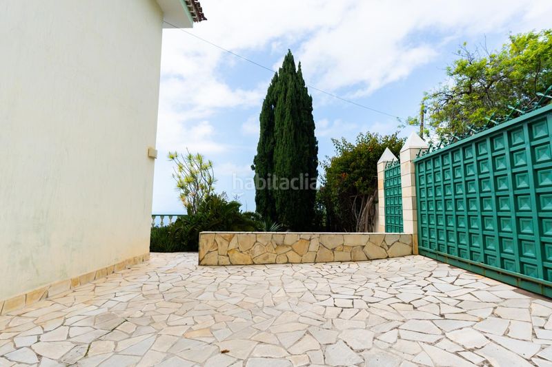 Foto f15f1870-3a98-474c-9ee6-e28a0c773b07. Xalet amb aparcament a Cuesta de la Villa Santa Úrsula