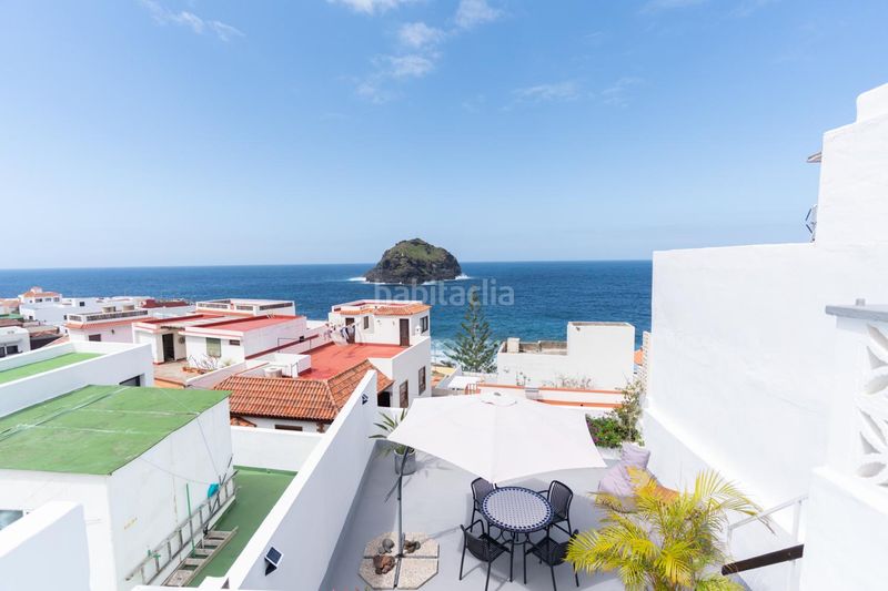 Foto 0a3b6bbe-bec3-40d8-a750-ef76ea7e803d. Casa adossada a Garachico