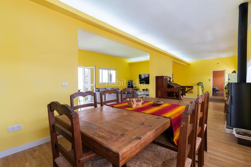 Foto f82b49dd-fe39-4355-875b-61450decfdf3. Chalet avec parking dans Arico