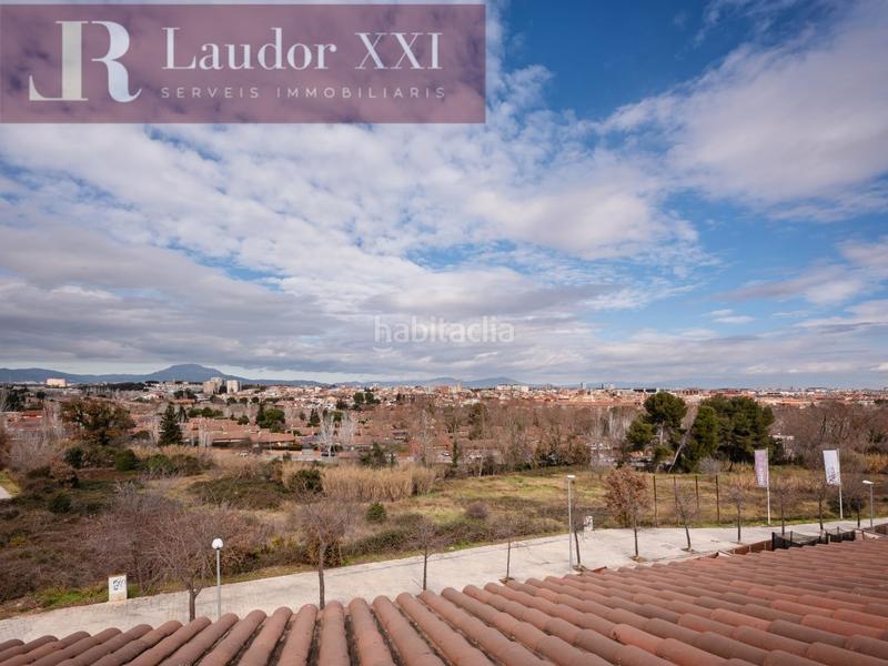 Foto 20f29d5a-d1a3-4fd8-af46-cbb18bcee5d1. Casa adossada amb aparcament a Sant Quirze Parc-Vallsuau-Castellet Sant Quirze del Vallès