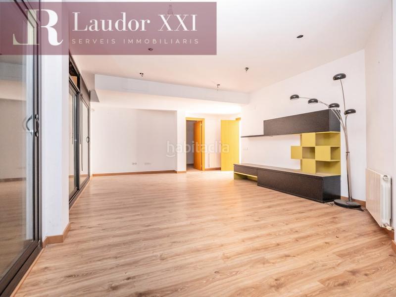 Foto 38346eef-bdff-4c6d-9db0-f02bb27b2985. Casa adossada amb aparcament a Sant Quirze Parc-Vallsuau-Castellet Sant Quirze del Vallès