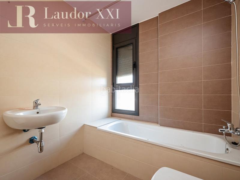 Foto 81f56c36-30d9-416c-a07a-7f837e895df1. Casa adossada amb aparcament a Sant Quirze Parc-Vallsuau-Castellet Sant Quirze del Vallès