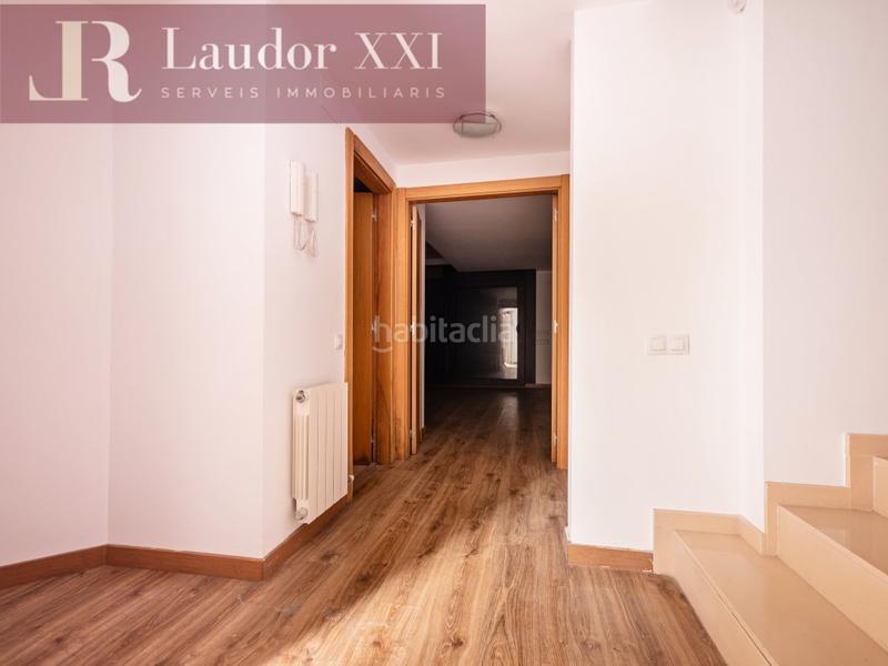 Foto e20711f0-bbd2-4b2d-8b77-d497f31277d7. Casa adossada amb aparcament a Sant Quirze Parc-Vallsuau-Castellet Sant Quirze del Vallès