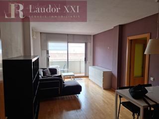 Location Appartement à Centre. Con plaza de aparcamiento