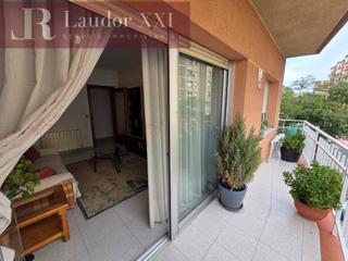 Appartement  N/a. Luminoso piso en pleno paseo almogavers