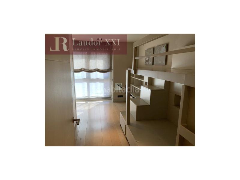 Foto 381d9321-3a22-4f75-b2e3-275c73e78f4d. Maison jumelée avec parking dans Creu Alta Sabadell