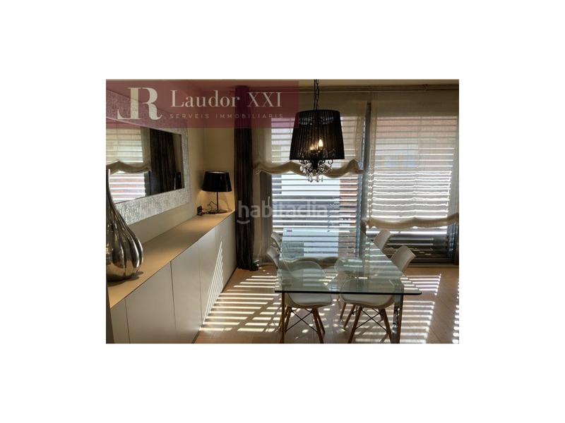 Foto 97f881bc-764f-4e20-a276-cabc646187b5. Maison jumelée avec parking dans Creu Alta Sabadell