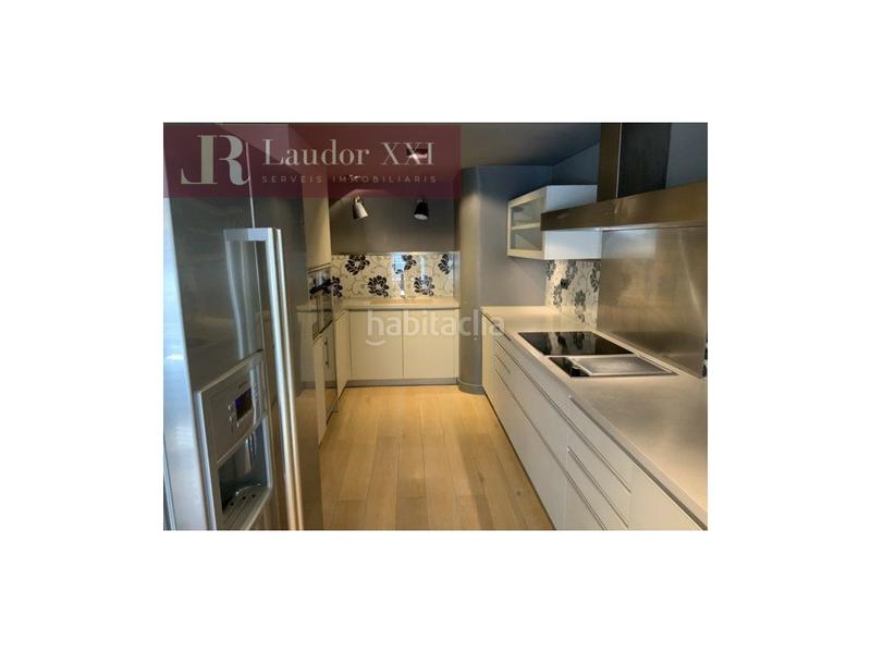 Foto bee1f6b2-3f04-40bb-841c-629a3f32e0a9. Maison jumelée avec parking dans Creu Alta Sabadell