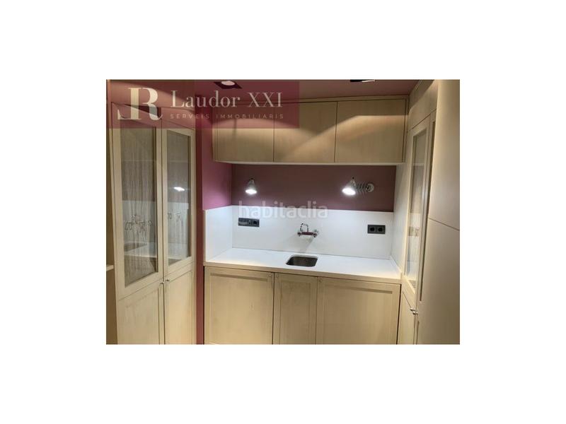 Foto cfa15d88-61f0-4da3-acf6-bce4828fac81. Maison jumelée avec parking dans Creu Alta Sabadell