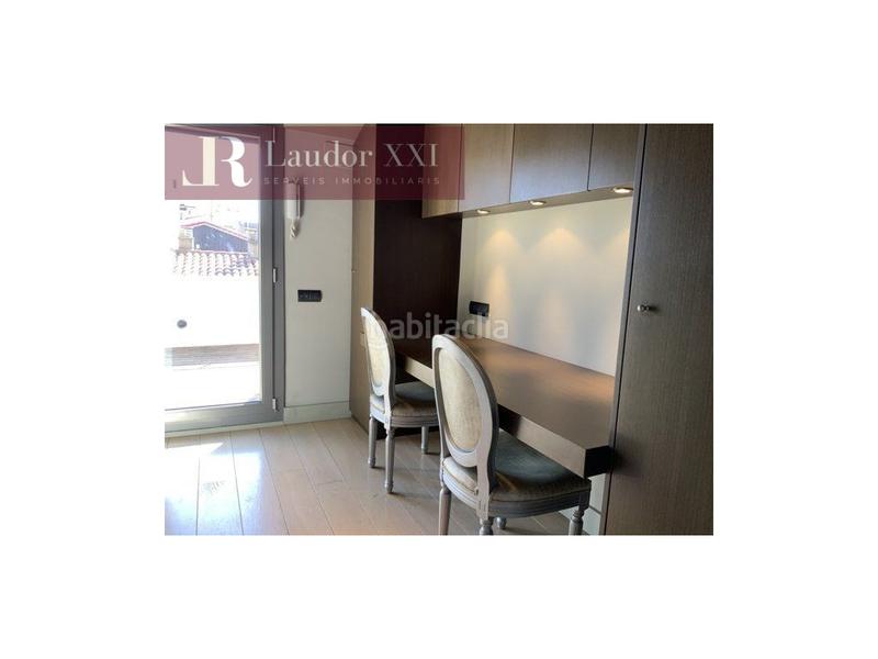 Foto d01dbd59-13ad-492b-a369-26f4678ca41a. Maison jumelée avec parking dans Creu Alta Sabadell