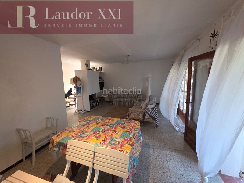 Foto 2d8274de-0c44-4661-ac46-2cbfb1a1d664. Casa amb aparcament a Eixample Residencial Escala (L´)