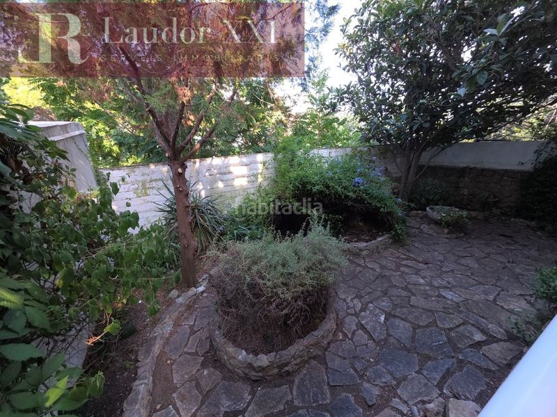 Foto 2ff8abfa-60df-4409-a609-1117c670d091. Casa amb aparcament a Eixample Residencial Escala (L´)