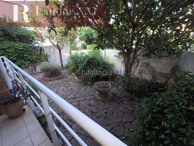 Foto 5cd6d2de-f981-43fb-b8f5-fb09d65b4ebe. Casa amb aparcament a Eixample Residencial Escala (L´)