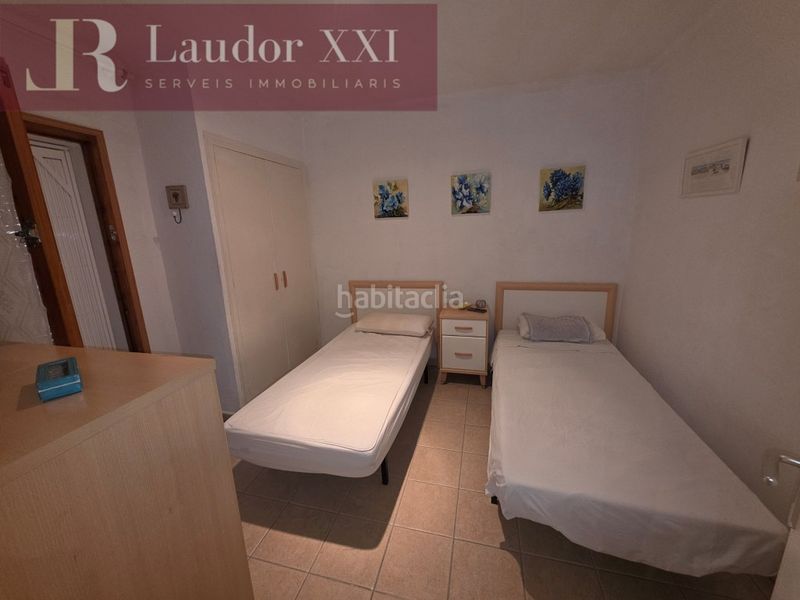 Foto b0fe0e45-0ad8-4cfa-918d-ee1450e17973. Casa amb aparcament a Eixample Residencial Escala (L´)
