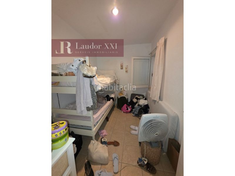 Foto f72b3dfa-6440-485a-85e8-d76c235d31a9. Casa amb aparcament a Eixample Residencial Escala (L´)