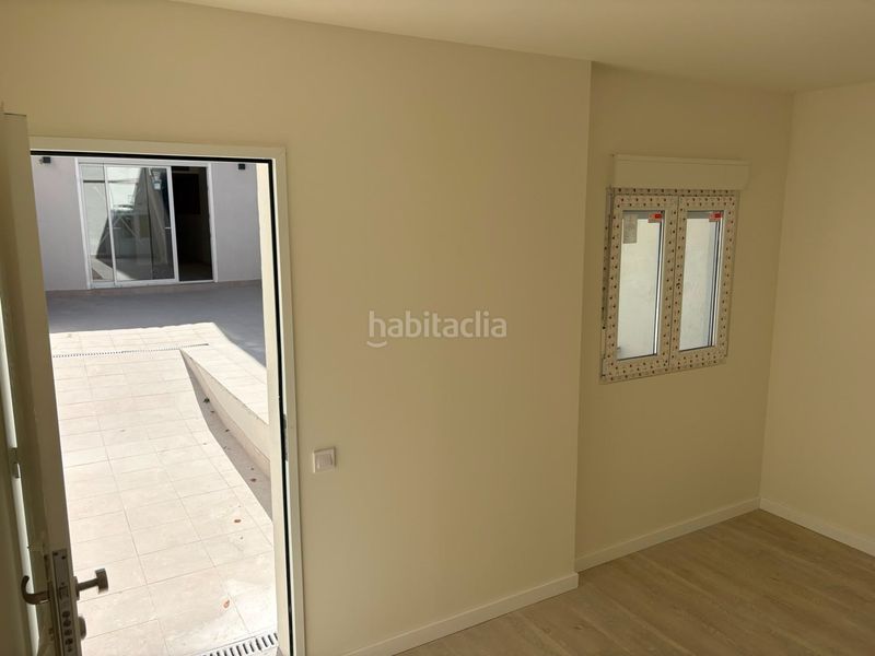Foto 8d69fd3e-cc1e-40ba-826e-9705d7ac6bfa. Casa amb calefacció a Ca n'Aurell Terrassa