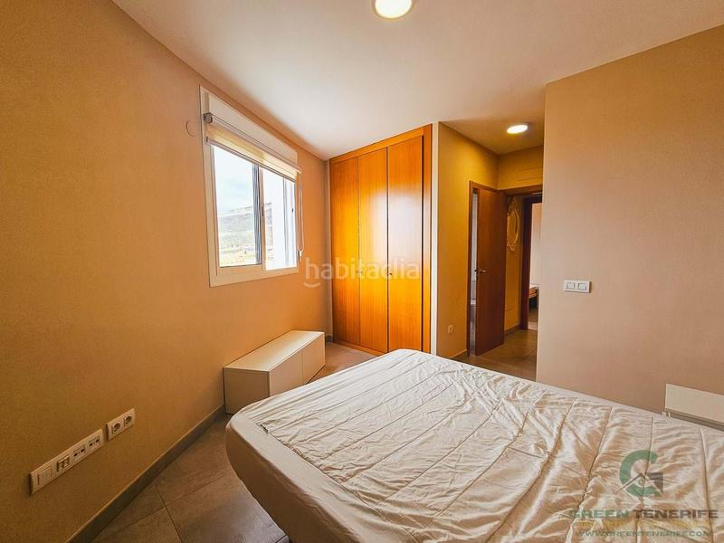 Foto 3f42ad63-9316-43e8-a5bb-4d83cab53a12. Appartement avec parking piscine dans Casco Urbano Adeje