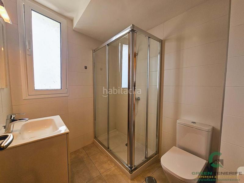 Foto d3e6fe6e-e877-44ee-bfdb-e00f5aab0b2c. Appartement avec parking piscine dans Casco Urbano Adeje