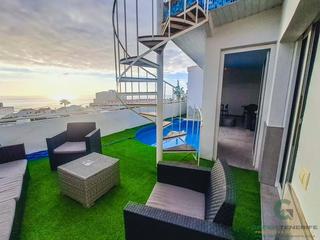 Maison  Avenida de europa. Se vende exclusiva villa en adejeimpresionante villa de diseño m