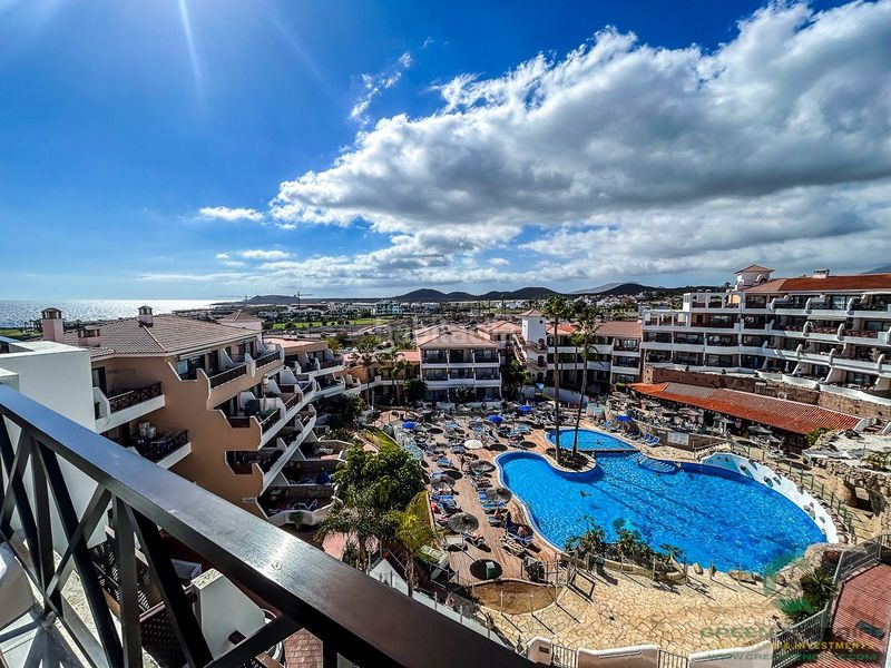 Foto 412ab634-73c0-4a81-8b1c-522269d9cb50. Pis amb piscina a Golf del Sur - Amarilla Golf San Miguel de Abona