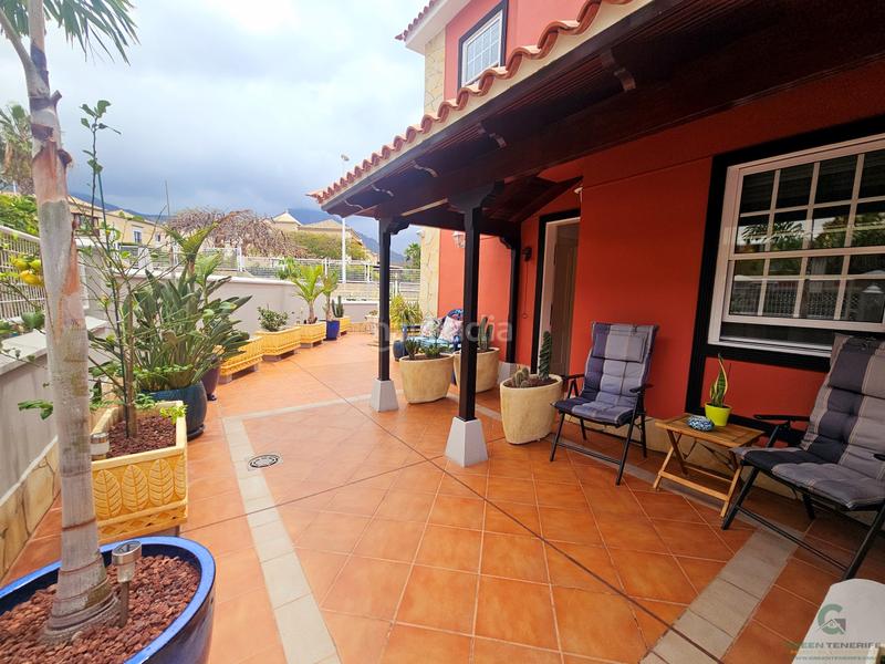 Foto 03823bcf-aea1-48d6-ba3d-cdaf77a56c6f. Casa a schiera con parcheggio piscina in Casco Urbano Adeje