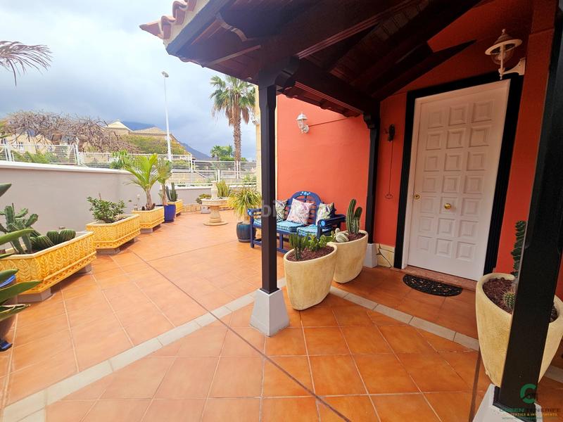 Foto 5d85626c-2a83-4bff-9c08-15dfb528e812. Casa a schiera con parcheggio piscina in Casco Urbano Adeje