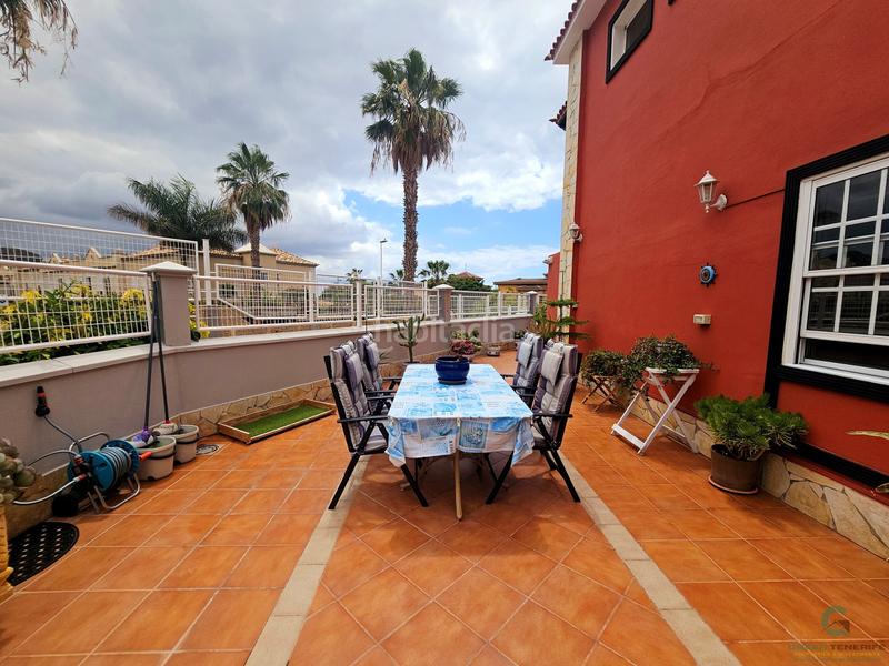 Foto 68a2e989-9c3a-402e-a1ba-b8801afcd2d8. Casa a schiera con parcheggio piscina in Casco Urbano Adeje