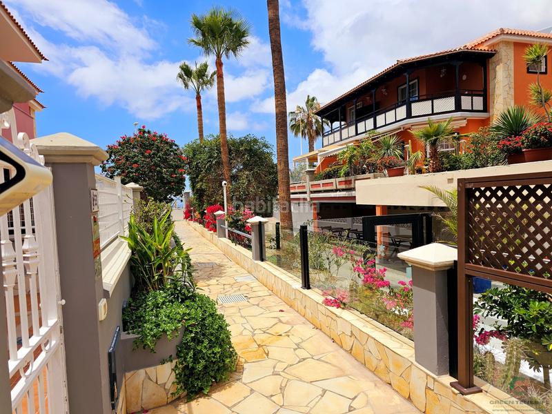 Foto 8e46db3b-35ca-4c48-9bef-07c7dba3bc76. Casa a schiera con parcheggio piscina in Casco Urbano Adeje