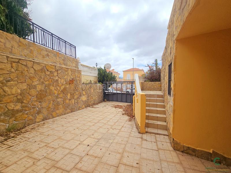 Foto 449d5f5c-c76d-4c2a-8ed8-3ee85b024df0. Casa con parcheggio in Valle San Lorenzo Arona