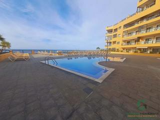 Pis  Av. del atlantico. Acogedor apartamento de 1 dormitorio con vistas al mar y balcón