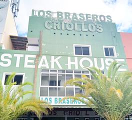Local Comercial  Calle tafetana. Restaurante de 600 m en venta en chafiras con terraza, cocina eq