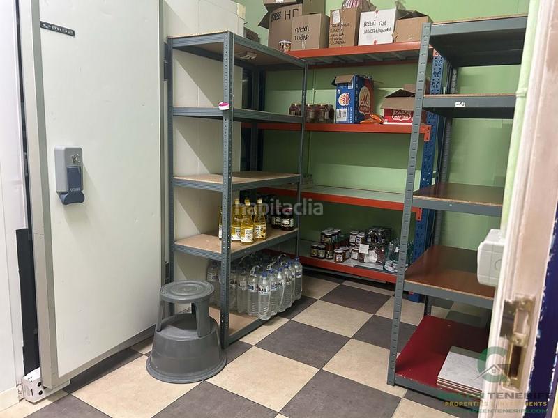 Foto c7e0e51d-bfdc-4229-9459-737a4a15e8f5. Geschäftsraum in Playa de las Américas Arona