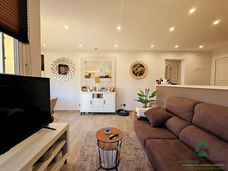 Foto 4b27e357-644c-4f24-96c3-923082bc0e95. Casa adossada amb piscina a Playa de Fañabé Adeje