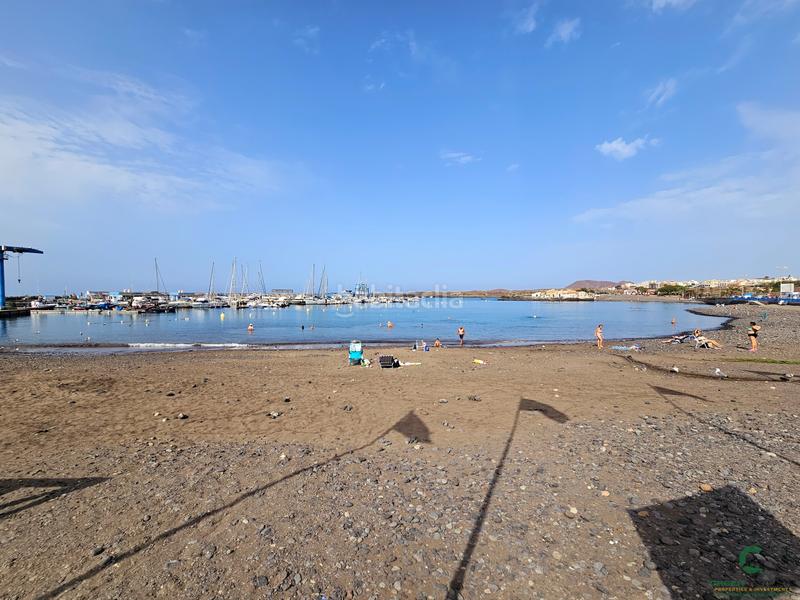 Foto d8b69ca7-1408-49eb-ba98-376482ede2b8. Traspàs local comercial a Las Galletas Arona