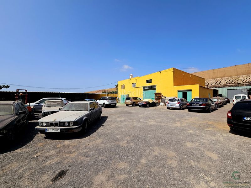 Foto f94f5df9-2e41-4e79-bddd-4cba7ac69143. Terreny residencial a Guaza Arona