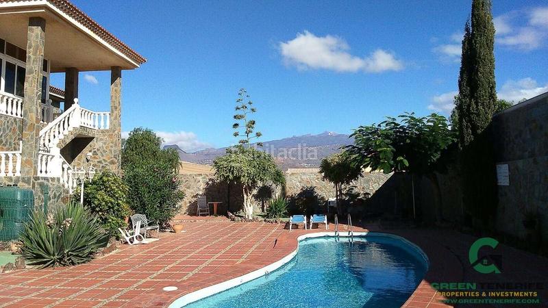 Foto b9c28036-b4dd-4c0d-b9e2-e1dde50ec888. House with pool in El Fraile Arona