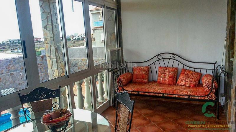 Foto c0b3b54c-18d9-4347-b51a-4a8a31acdc55. House with pool in El Fraile Arona