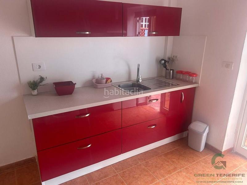 Foto cf80bd77-3021-42c2-83d7-7322ef2164d0. House with pool in El Fraile Arona