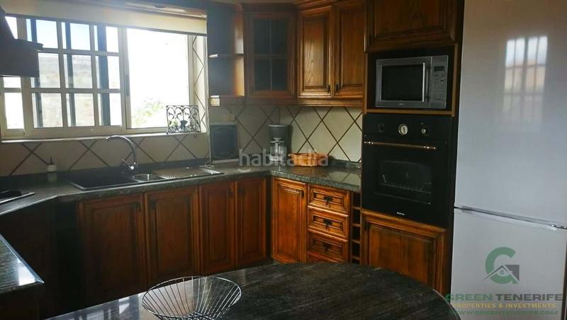 Foto e5553299-de17-44ad-83b9-73518e56fcd0. House with pool in El Fraile Arona