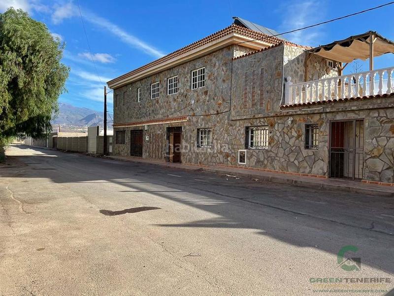 Foto feffd6dd-0bb4-4399-9d9e-c623af21e625. House with pool in El Fraile Arona