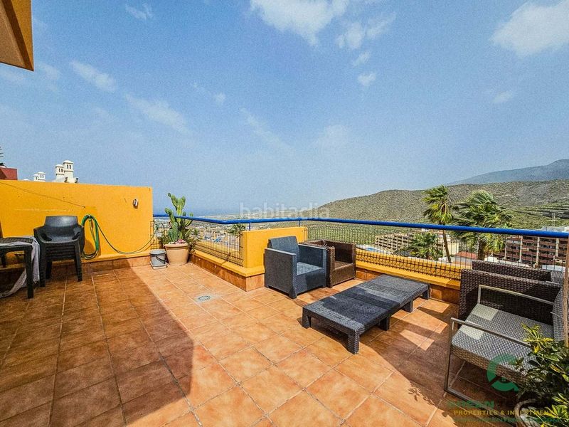 Foto 09bc061d-95b8-43cd-83a0-8510b5bc106e. Pis amb aparcament piscina a Casco Urbano Adeje