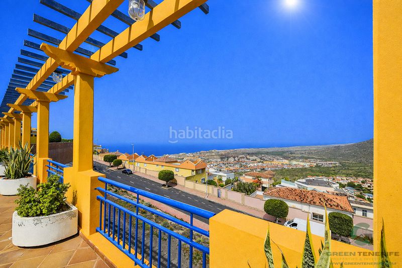 Foto 8439ef4b-5f6c-4f5a-9bbe-999665b820fa. Pis amb aparcament piscina a Casco Urbano Adeje