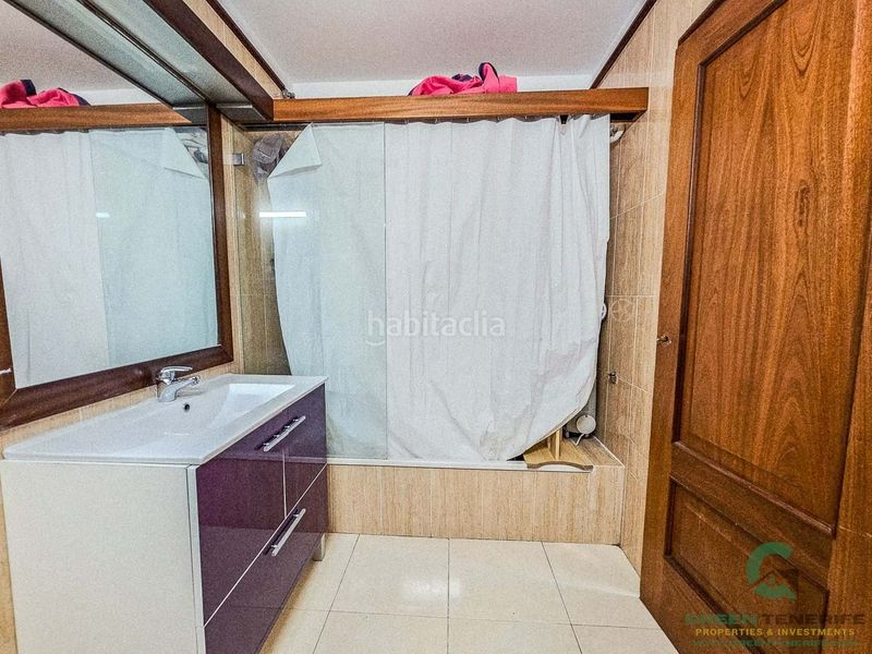 Foto 9a97b784-b4b4-4466-b43c-f9e3f6b76df9. Pis amb aparcament piscina a Casco Urbano Adeje