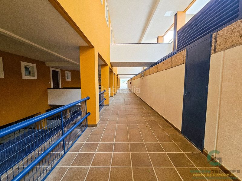 Foto c197c4ca-8ccc-4f3f-906d-744230cad991. Pis amb aparcament piscina a Casco Urbano Adeje