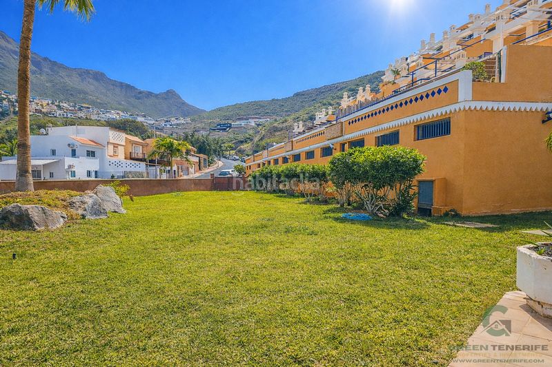 Foto ec48e636-3e9f-4ab1-972c-23f8a2f3e51e. Pis amb aparcament piscina a Casco Urbano Adeje