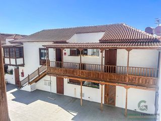 Pis  Poblado marinero. Apartamento de 2 dormitorios y 2 baños en segunda línea, en el c