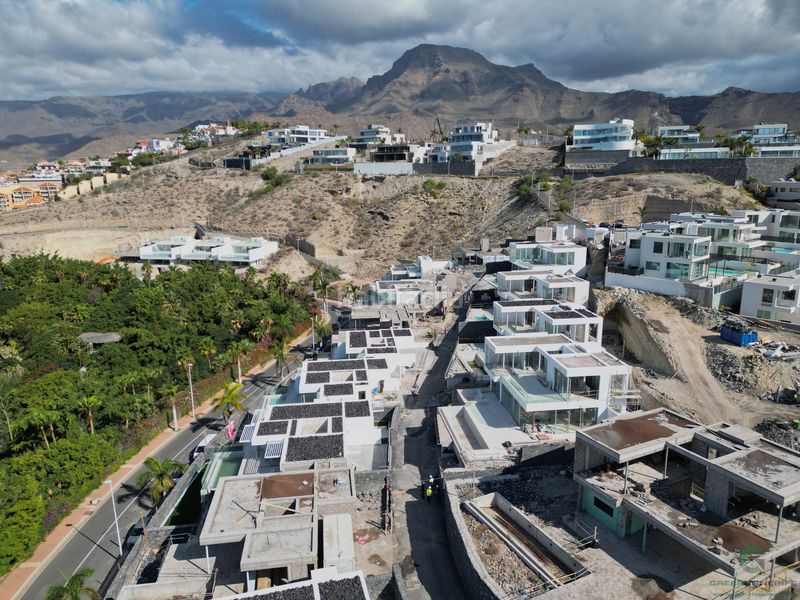 Foto dcdd8453-2a52-4d6a-a888-4b941fd9cf40. Casa amb aparcament a La Caldera Adeje